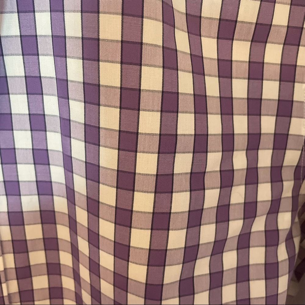 Men’s No-Iron Slim Fit Button Down Shirt - Picture 2 of 6